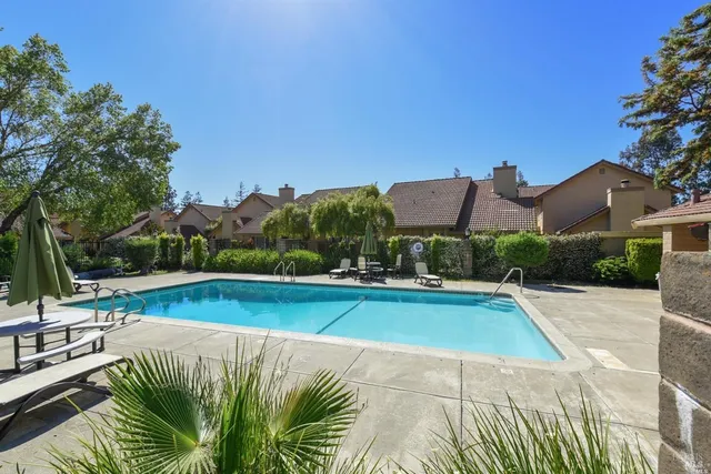 $389,000 | 58 Del Prado Circle, Fairfield, CA 94533