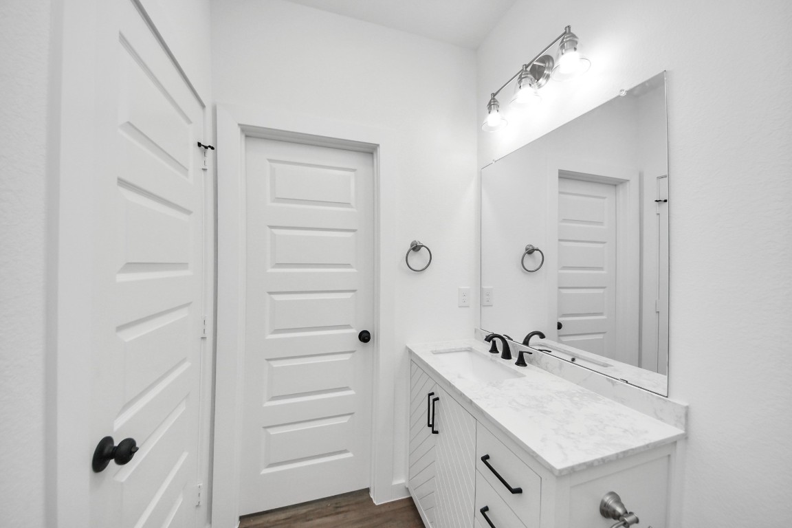 7312 Wileyvale Road, Unit D Houston, TX 77016 - Photo 19 of 34