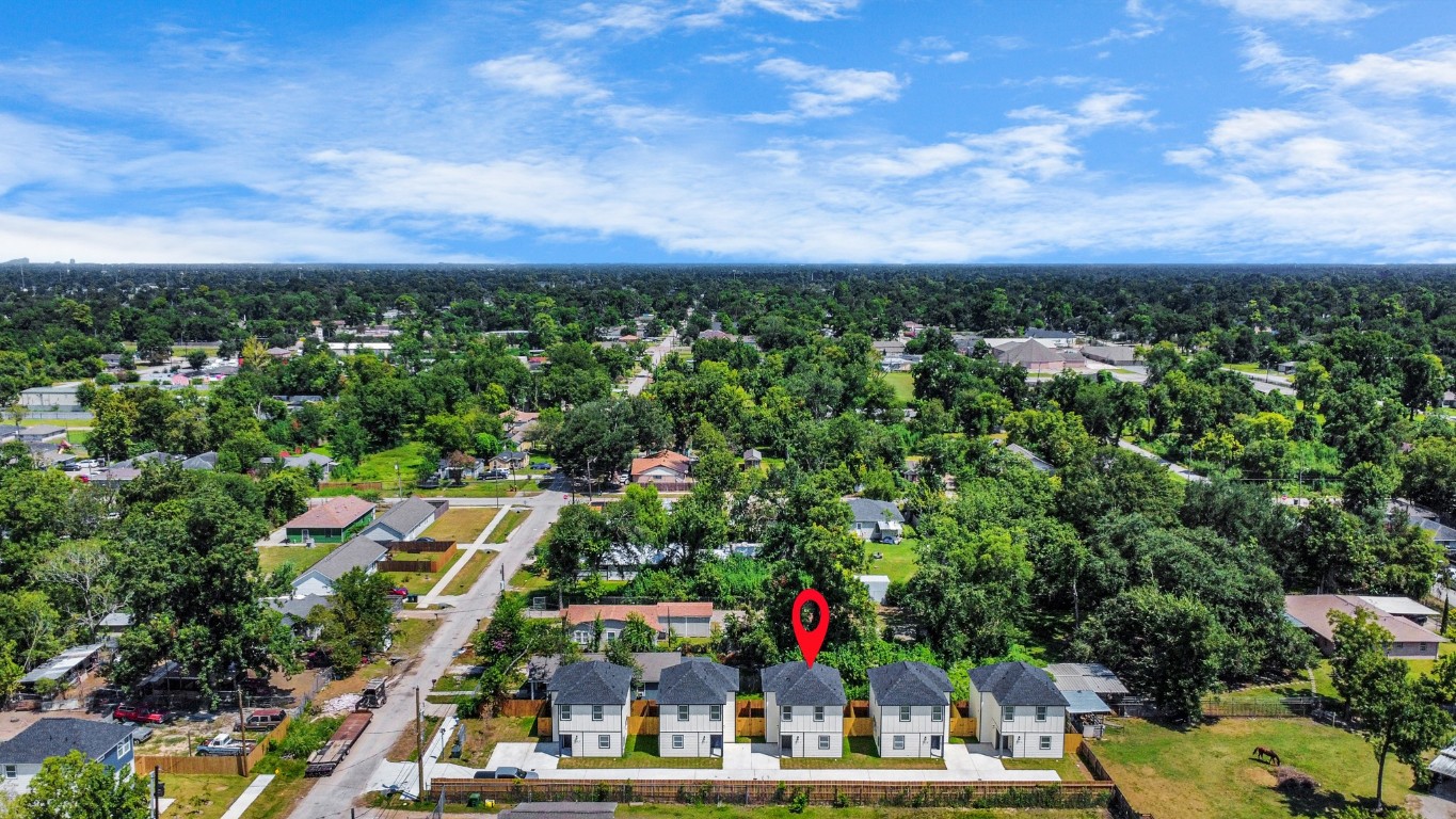 7312 Wileyvale Road, Unit D Houston, TX 77016 - Photo 5 of 34