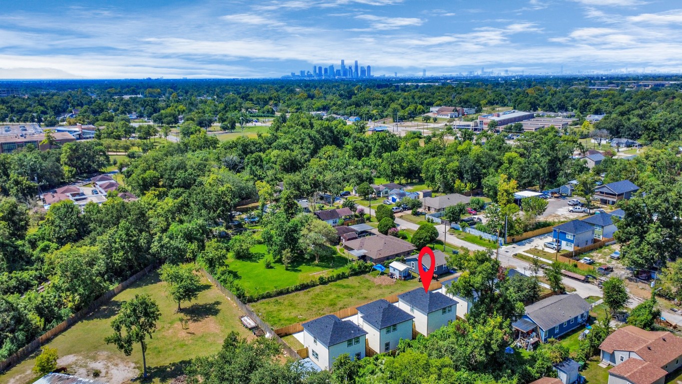 7312 Wileyvale Road, Unit D Houston, TX 77016 - Photo 6 of 34