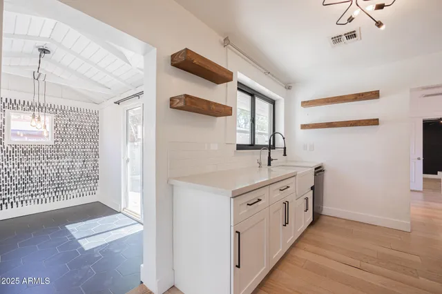 $560,000 | 617 North 14th Street, Phoenix, AZ 85006