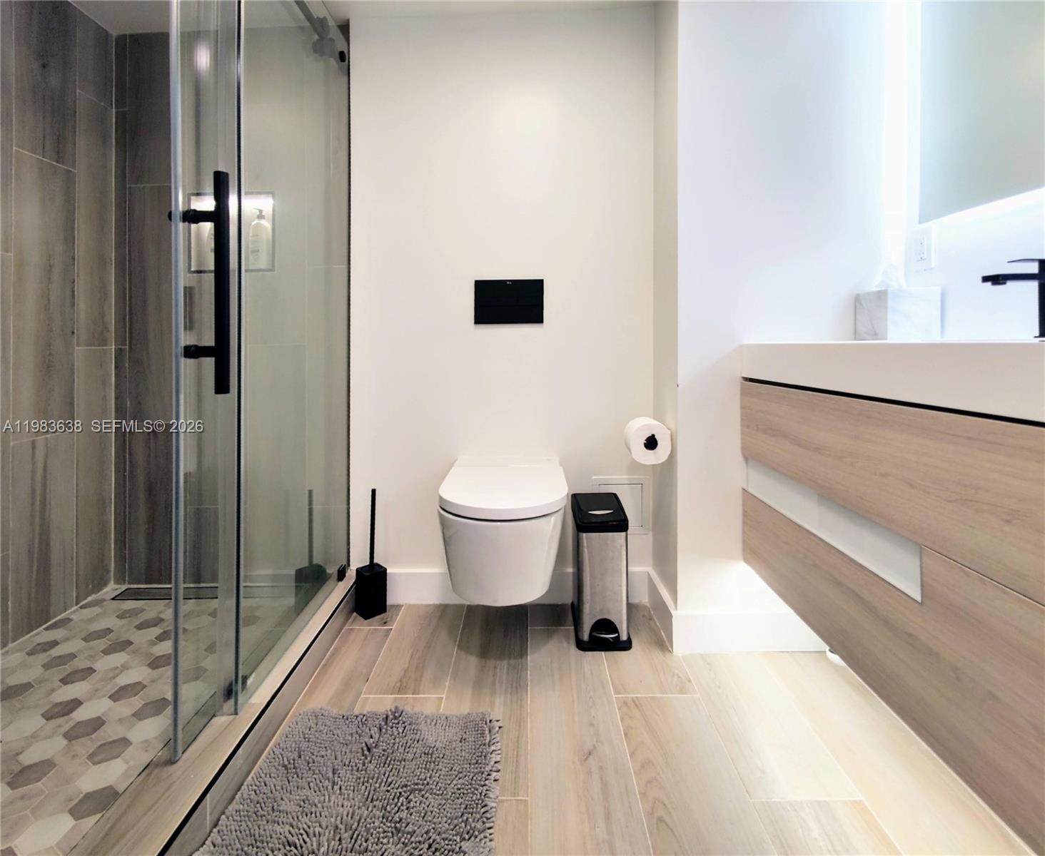 1500 Bay Road, Unit 330S Miami Beach, FL 33139 - Photo 14 of 41