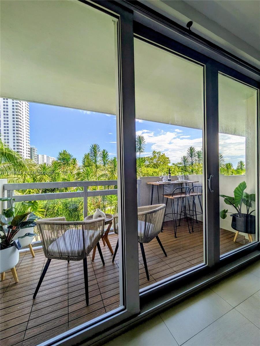 1500 Bay Road, Unit 330S Miami Beach, FL 33139 - Photo 29 of 41