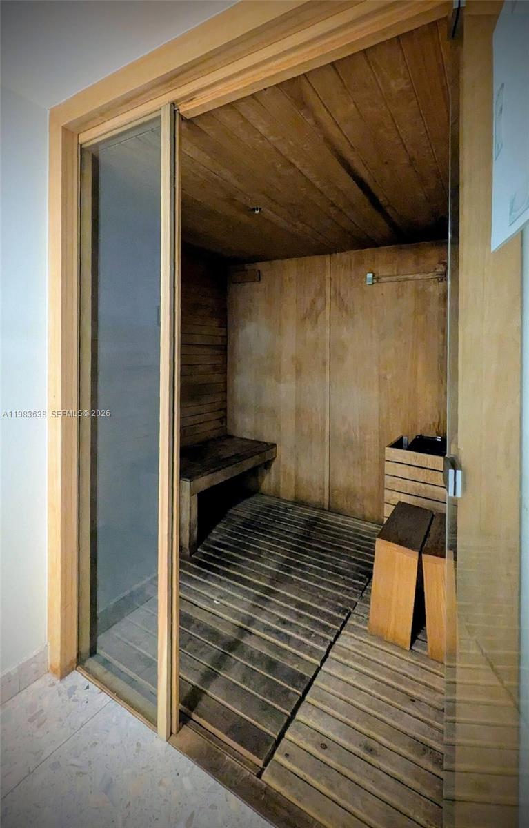 1500 Bay Road, Unit 330S Miami Beach, FL 33139 - Photo 32 of 41