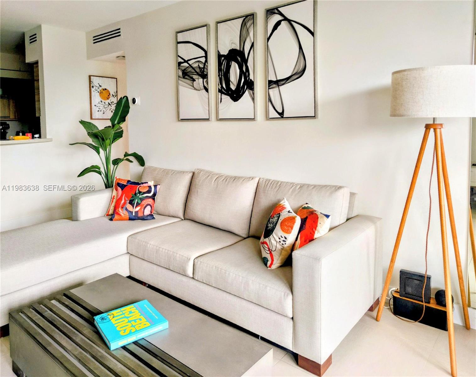 1500 Bay Road, Unit 330S Miami Beach, FL 33139 - Photo 4 of 41