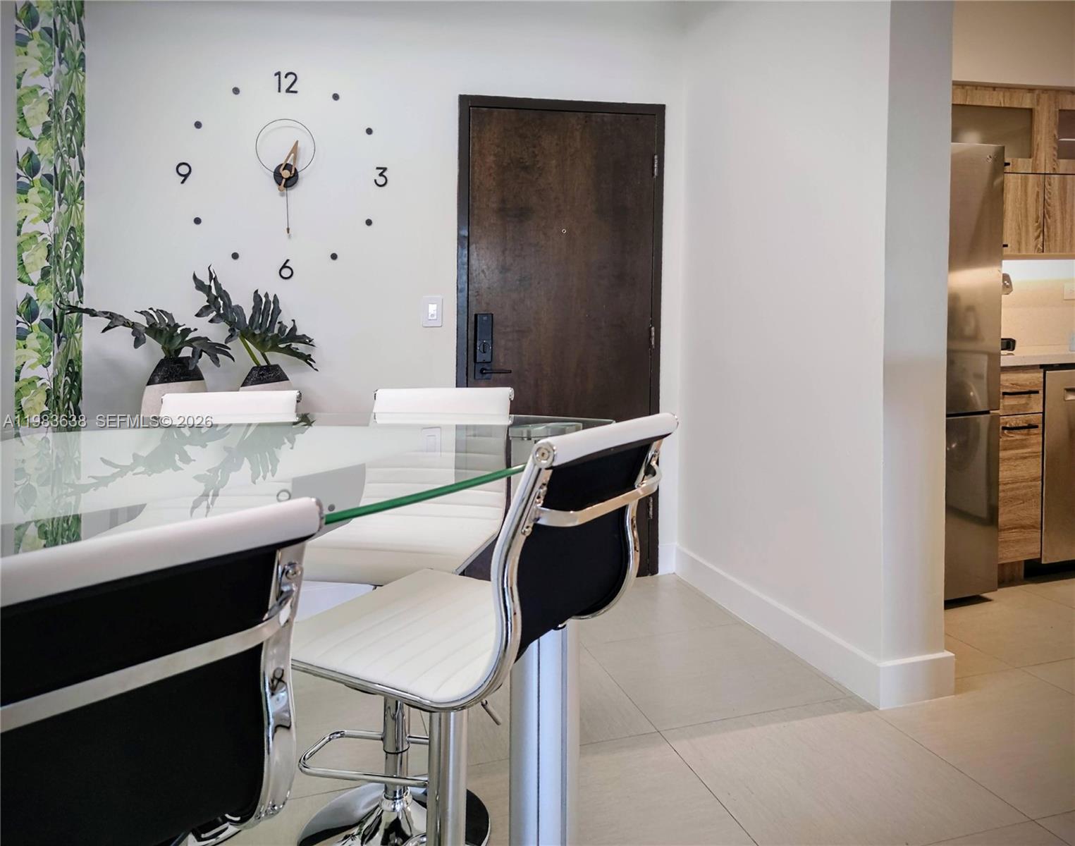 1500 Bay Road, Unit 330S Miami Beach, FL 33139 - Photo 9 of 41