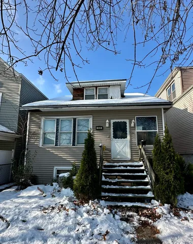 $225,000 | 3326 North Kostner Avenue, Chicago, IL 60641