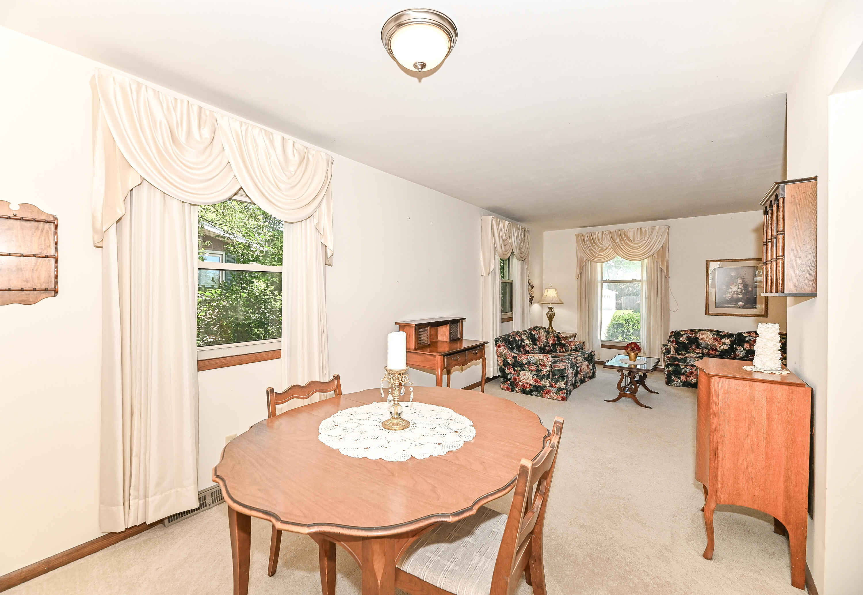 146 Perry Avenue Racine, WI 53406 - Photo 13 of 36 perry-16