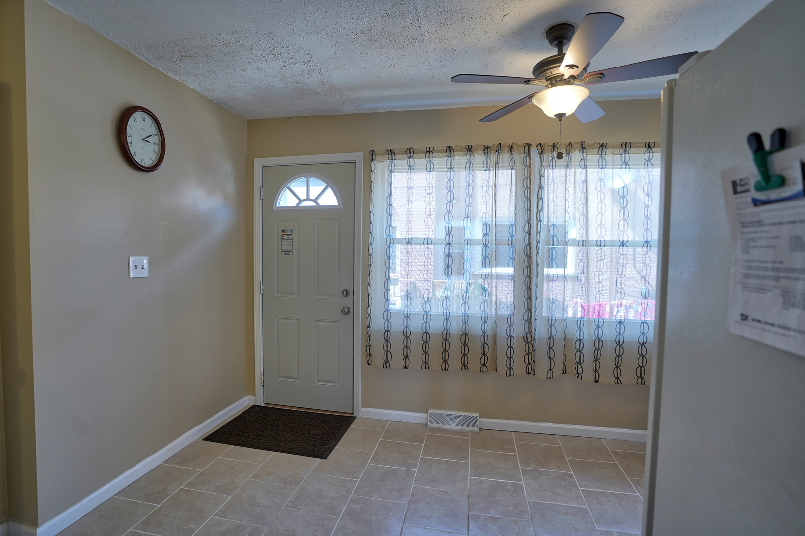 8915 Washington Street, Unit F Niles, IL 60714 - Photo 6 of 16
