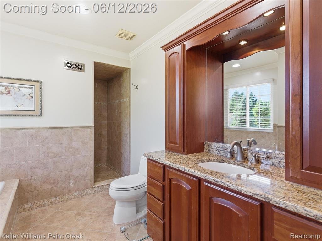 2842 Manorwood Road Troy, MI 48085 - Photo 48 of 72