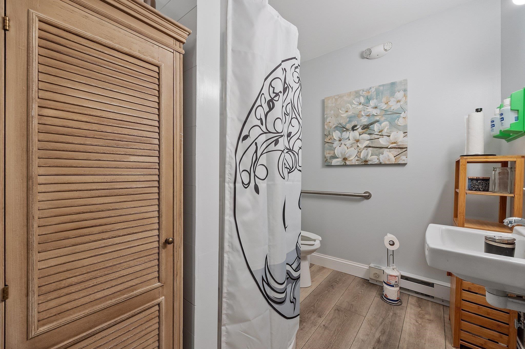 45 Hanson Street Rochester, NH 03867 - Photo 15 of 40