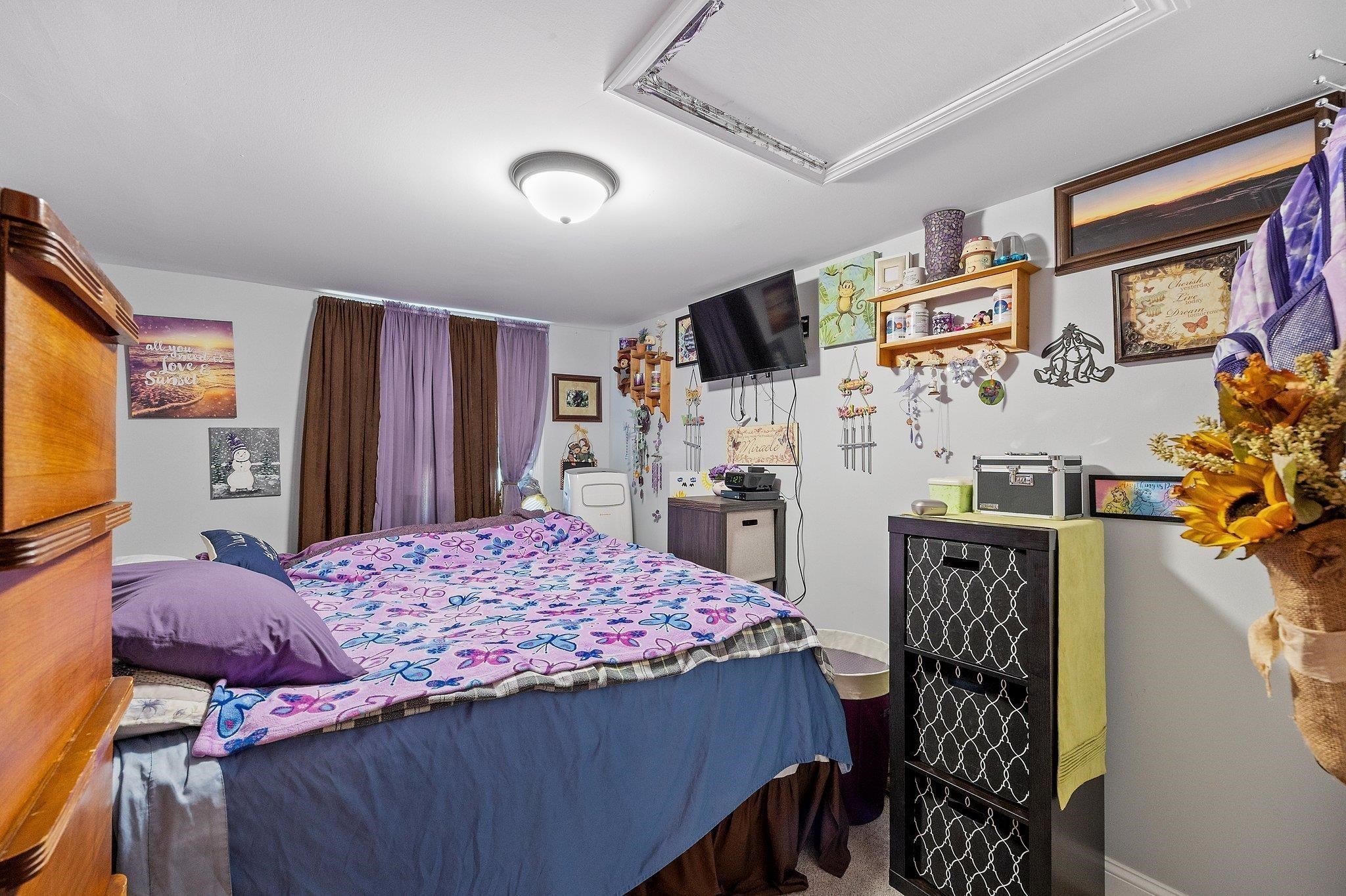 45 Hanson Street Rochester, NH 03867 - Photo 24 of 40