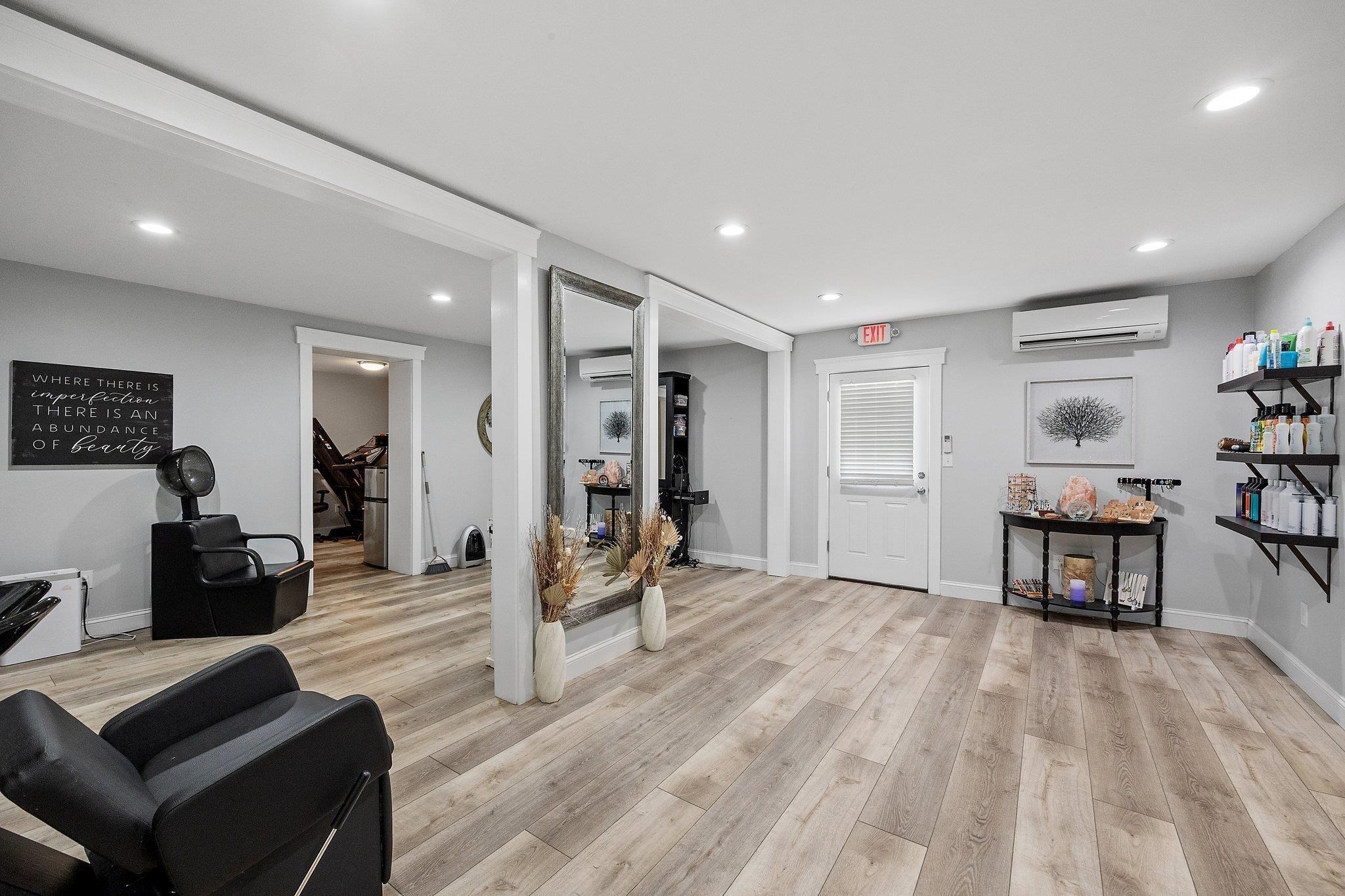 45 Hanson Street Rochester, NH 03867 - Photo 6 of 40