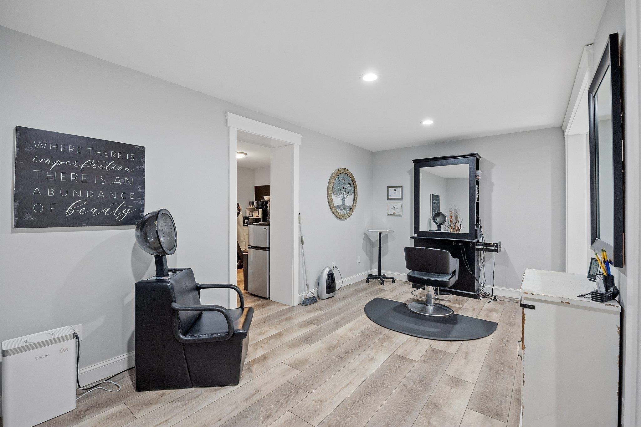 45 Hanson Street Rochester, NH 03867 - Photo 10 of 40