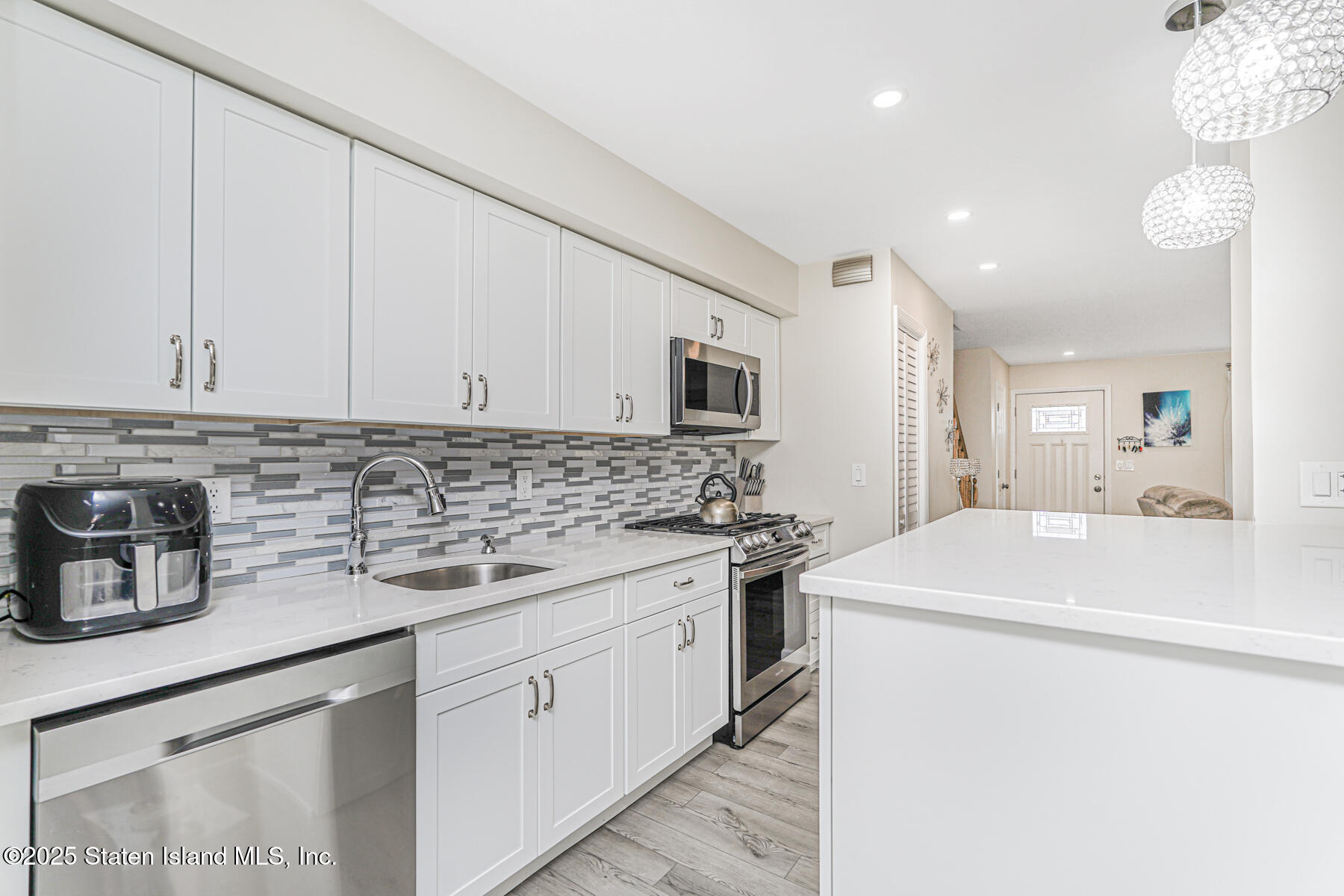 22 Charleston Avenue Staten Island, NY 10309 - Photo 11 of 29 Photo Nov 18 2025, 12 14 11 PM