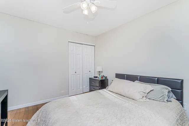 $649,999 | 22 Charleston Avenue | Rossville