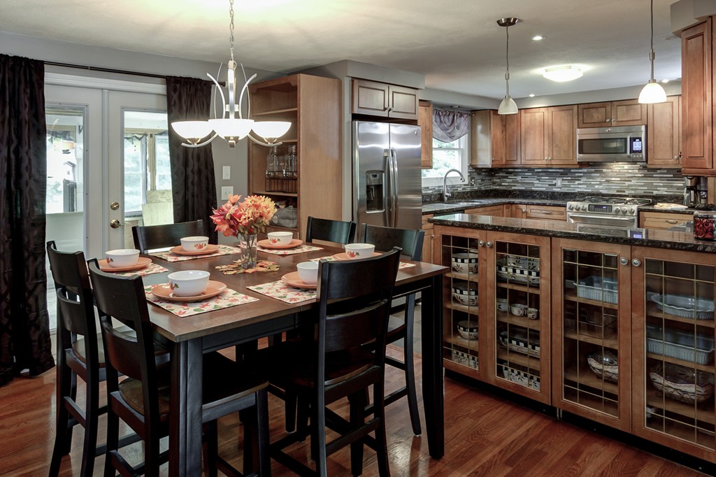 7 John Robinson Road Hudson, MA 01749 - Photo 9 of 22 Gallery Image 9