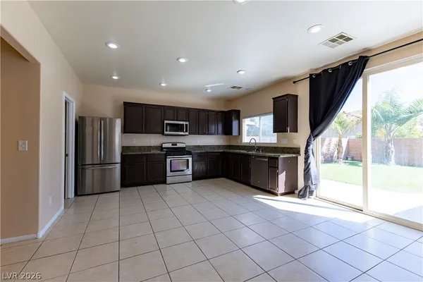 $3,250 | 5009 Granite Creek Court, Las Vegas, NV 89131