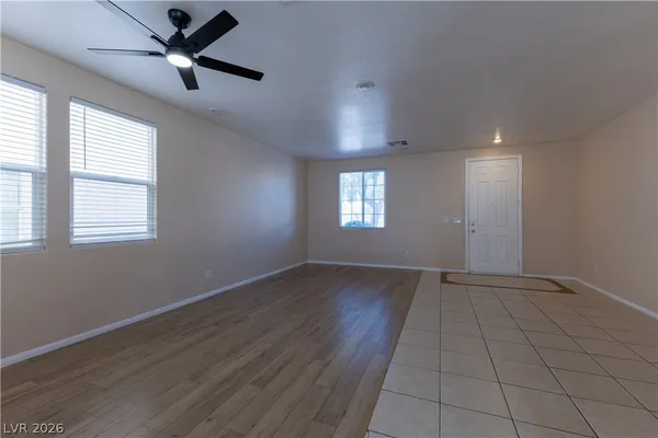 $3,200 | 5009 Granite Creek Court, Las Vegas, NV 89131