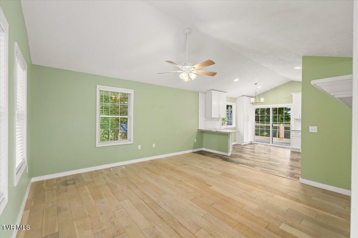 152 Cochran Road Jonesborough, TN 37659 - Photo 9 of 62 10-128A6886 (1)