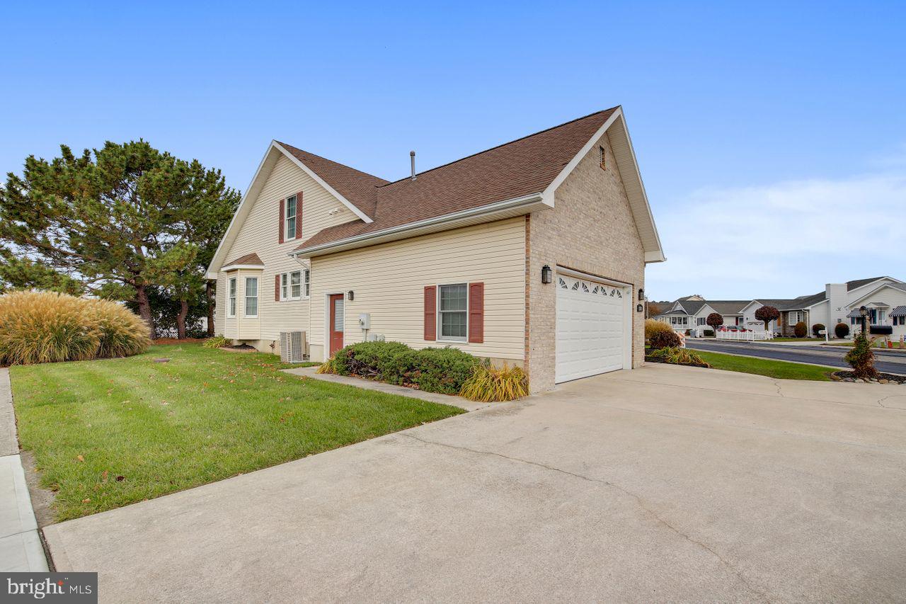 13701 Sailing Road Ocean City, MD 21842 - Photo 2 of 35 Gallery Image 2
