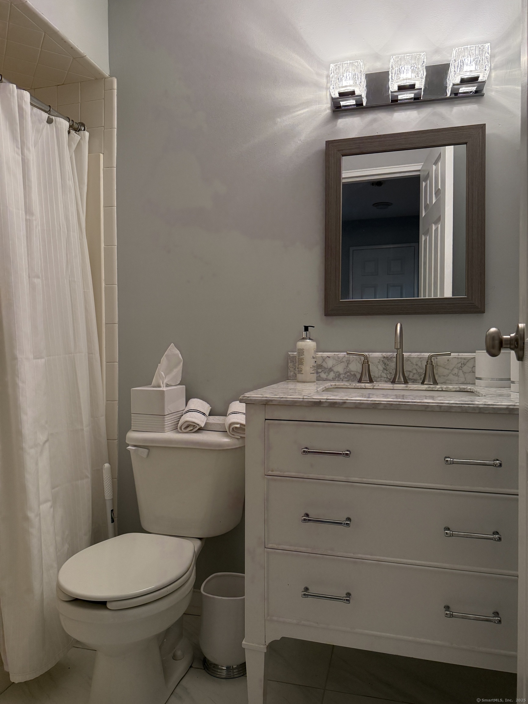 13 Hills Lane, Unit 13 Westport, CT 06880 - Photo 16 of 32