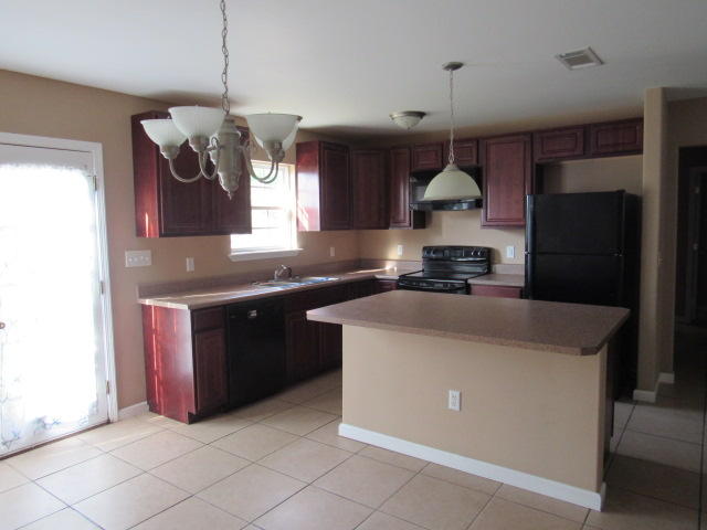 76 Giotto Road DeFuniak Springs, FL 32433 - Photo 5 of 18 IMG_1715