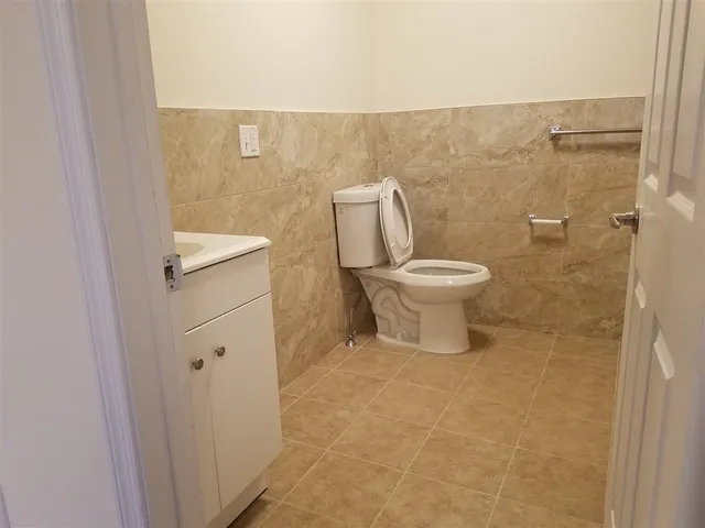a bathroom with a toilet