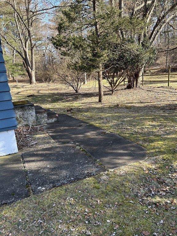 23 Red Acre Road Stow, MA 01775 - Photo 3 of 33