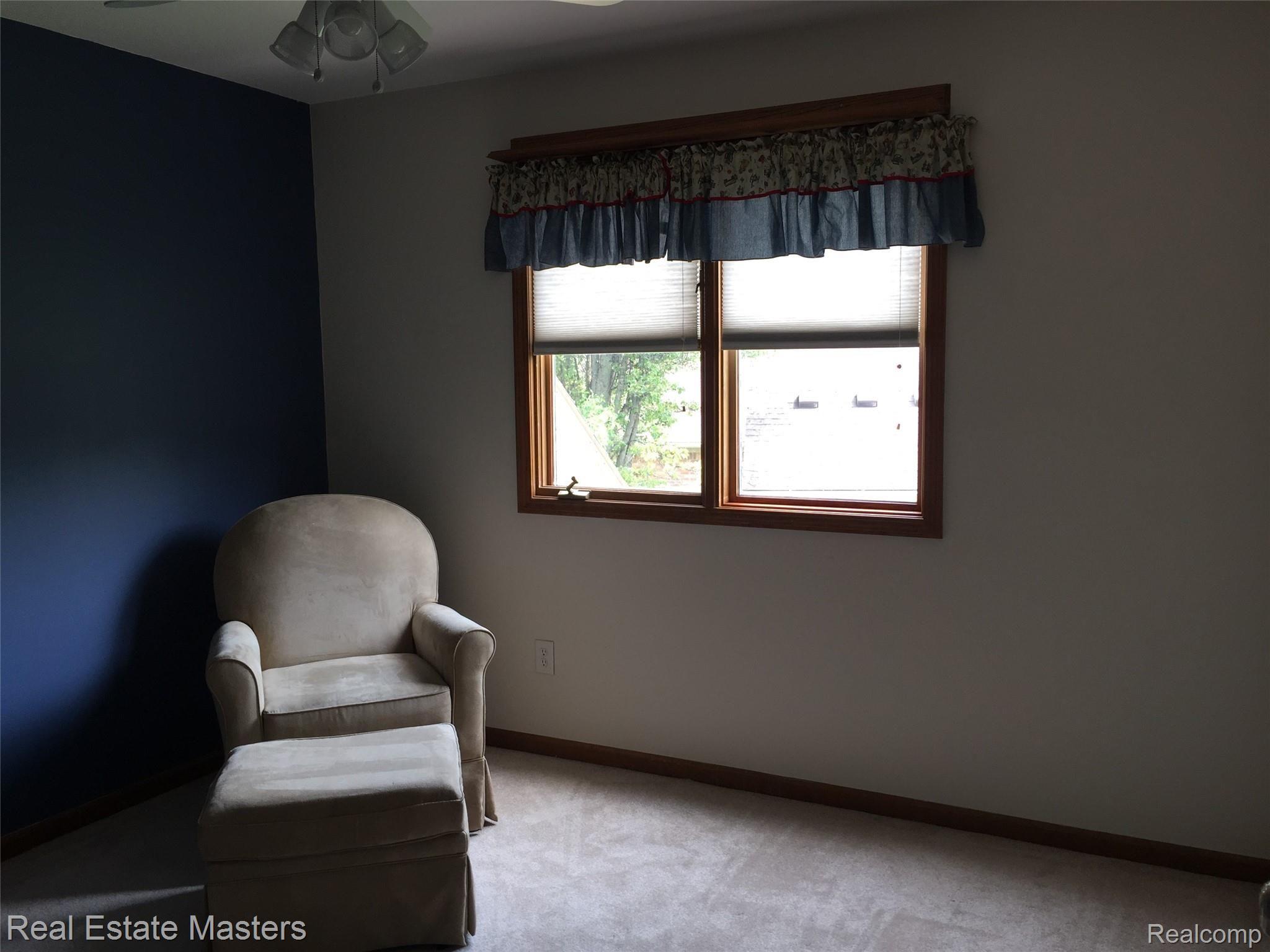 49241 Monte Road New Baltimore, MI 48047 - Photo 23 of 37 monte13.JPG