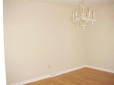 6079 Lexington Road Winchester, KY 40391 - Photo 8 of 51 Dining room also has hardwood floors.
