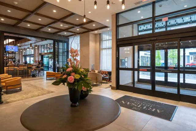 $725,000 | 18 Artisan Drive, Unit 214, Salem, NH 03079