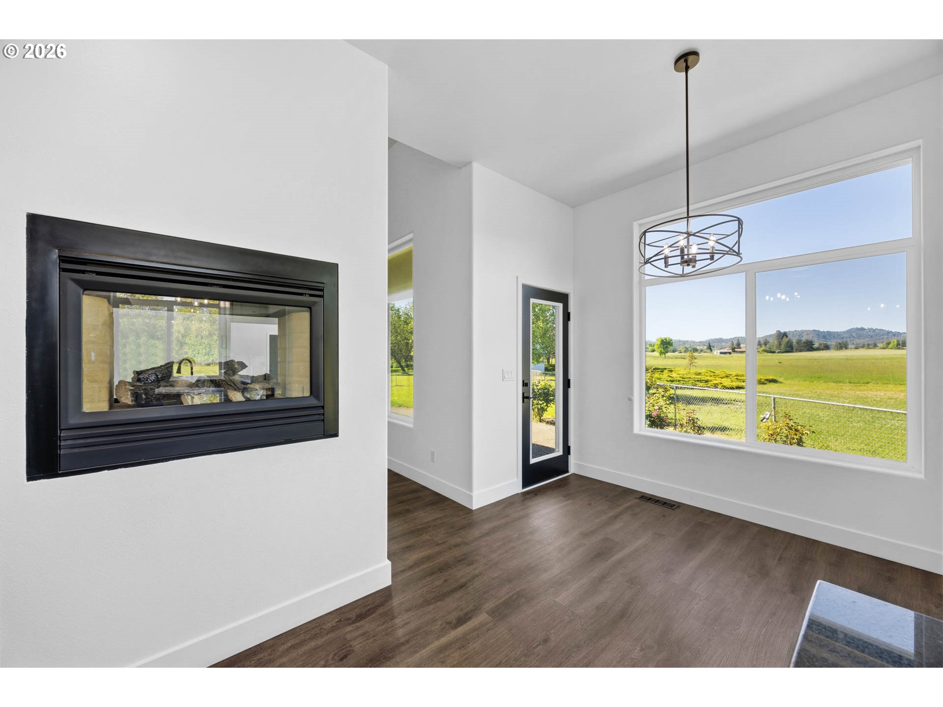 475 Curry Road Roseburg, OR 97471 - Photo 13 of 48 Dining Room