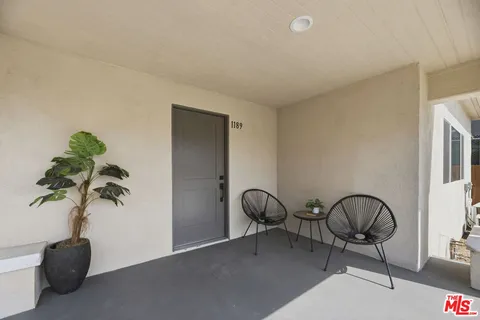 $499,000 | 1189 1/2 Crenshaw Boulevard, Los Angeles, CA 90019