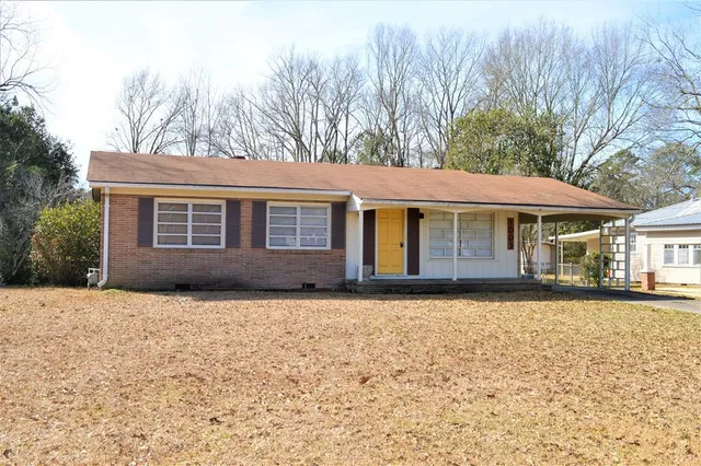 $111,000 | 1005 Northwest Street, McComb, MS 39648