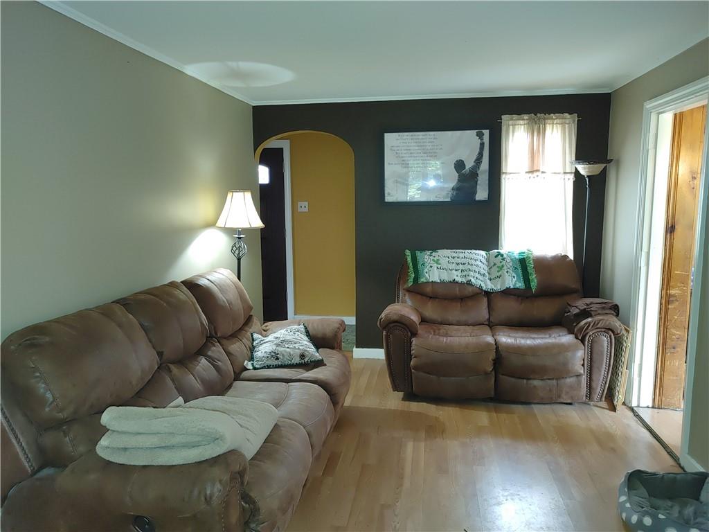 1951 Ridge Rd Extension Ambridge, PA 15003 - Photo 3 of 18
