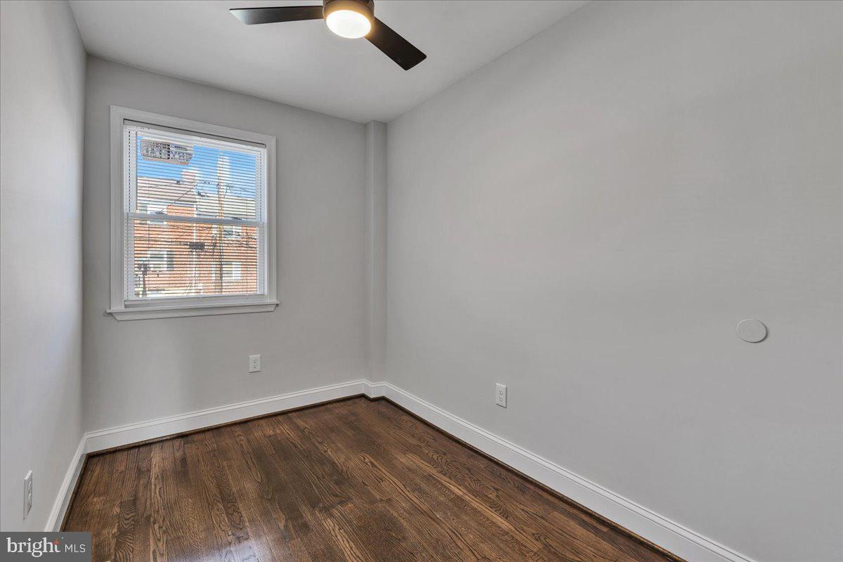 3908 Rokeby Road Baltimore, MD 21229 - Photo 19 of 28 an empty room with a window