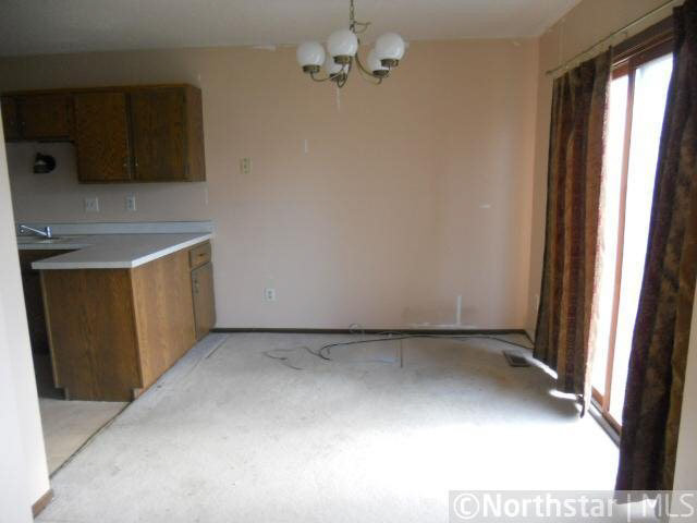 4437 Cinnamon Ridge Circle Eagan, MN 55122 - Photo 4 of 11 Gallery Image 4
