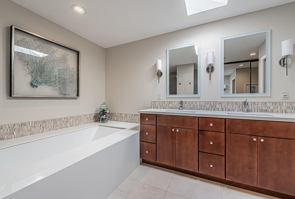 365 River Edge Road Jupiter, FL 33477 - Photo 26 of 47 Master bath