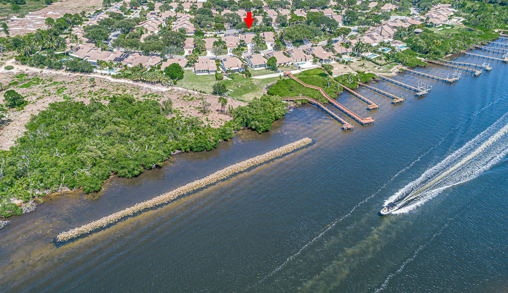365 River Edge Road Jupiter, FL 33477 - Photo 5 of 47 DJI_0487-Edit