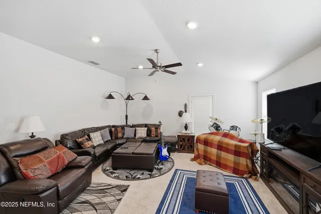 $328,500 | 7027 Camfield Landing Drive, Jacksonville, FL 32222