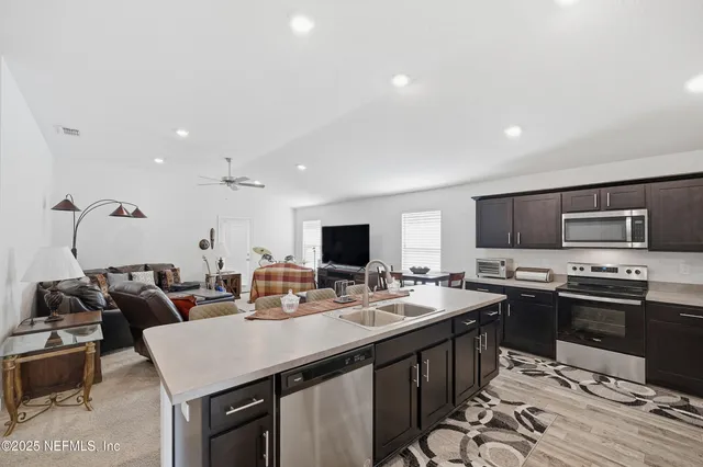 $328,500 | 7027 Camfield Landing Drive, Jacksonville, FL 32222