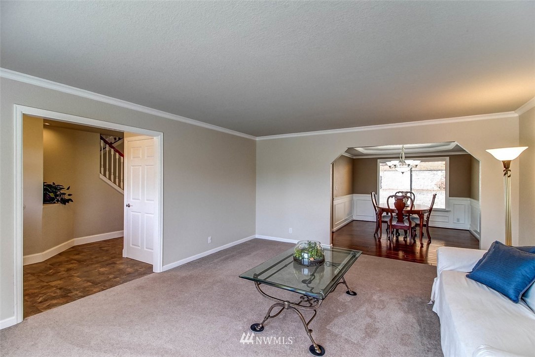 521 225th Place Southeast Bothell, WA 98021 - Photo 11 of 25
