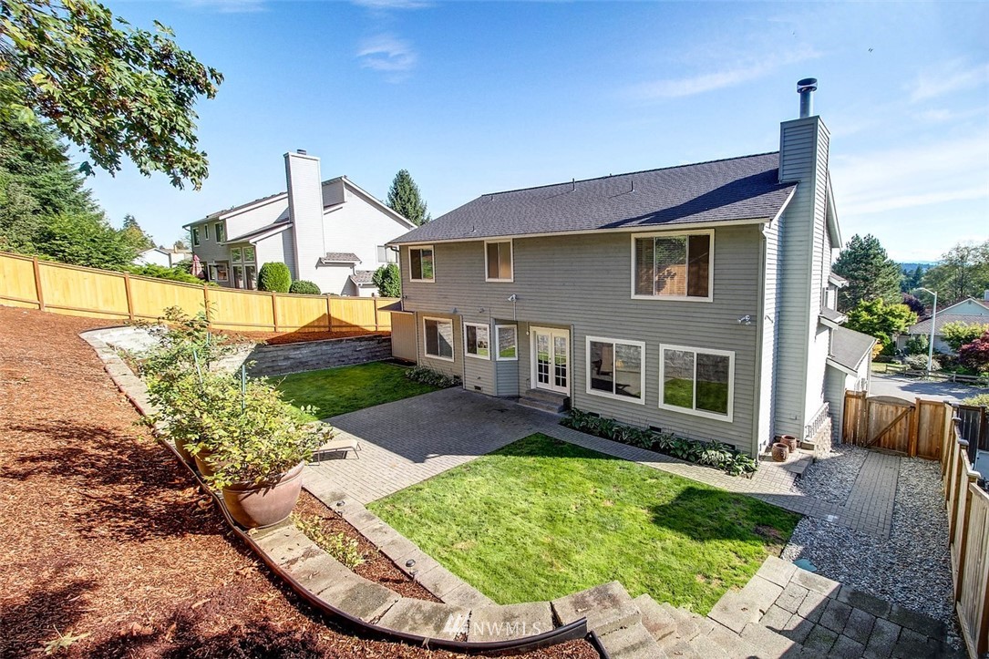 521 225th Place Southeast Bothell, WA 98021 - Photo 22 of 25