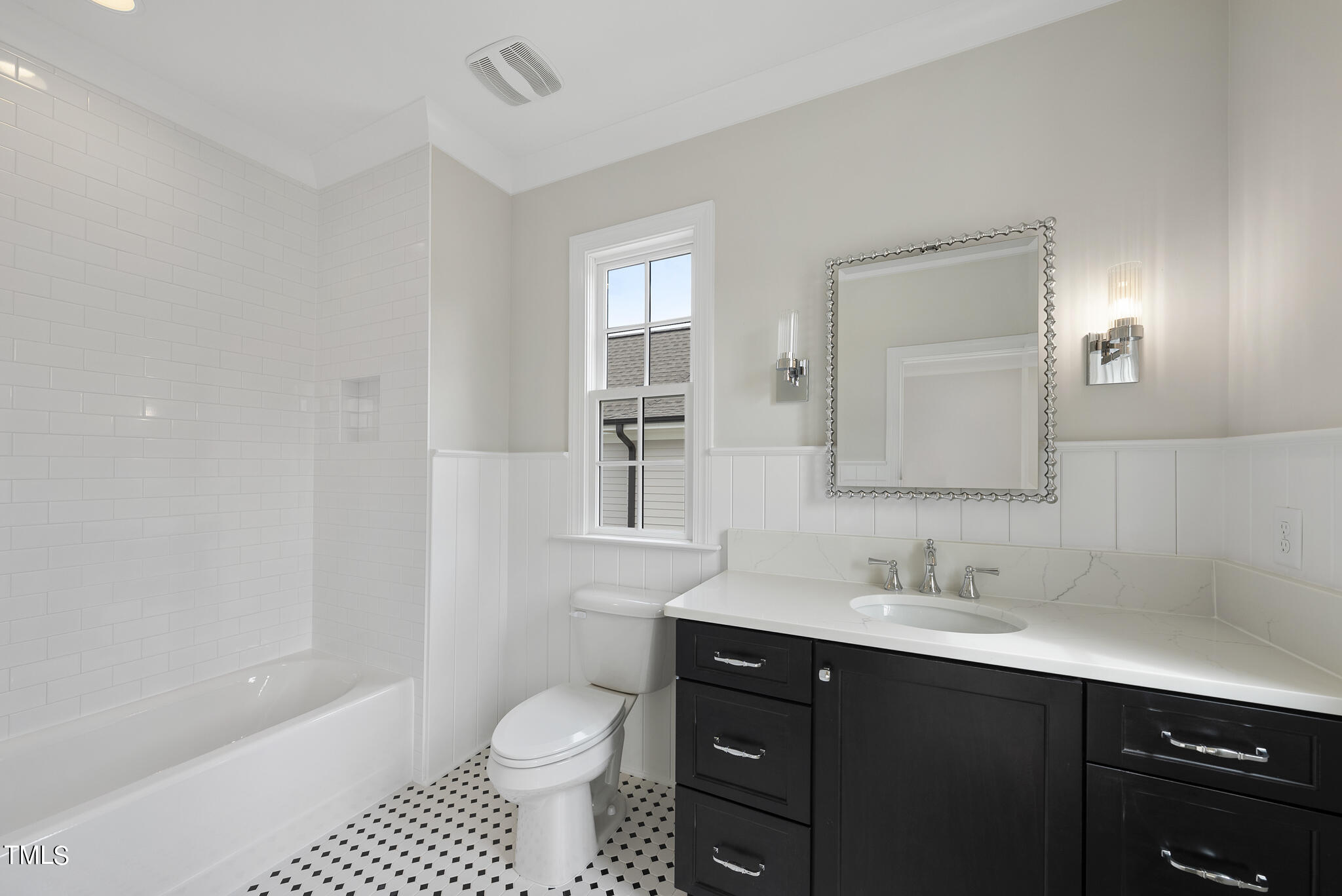 2635 Marchmont Street Raleigh, NC 27608 - Photo 27 of 57 DSC07419