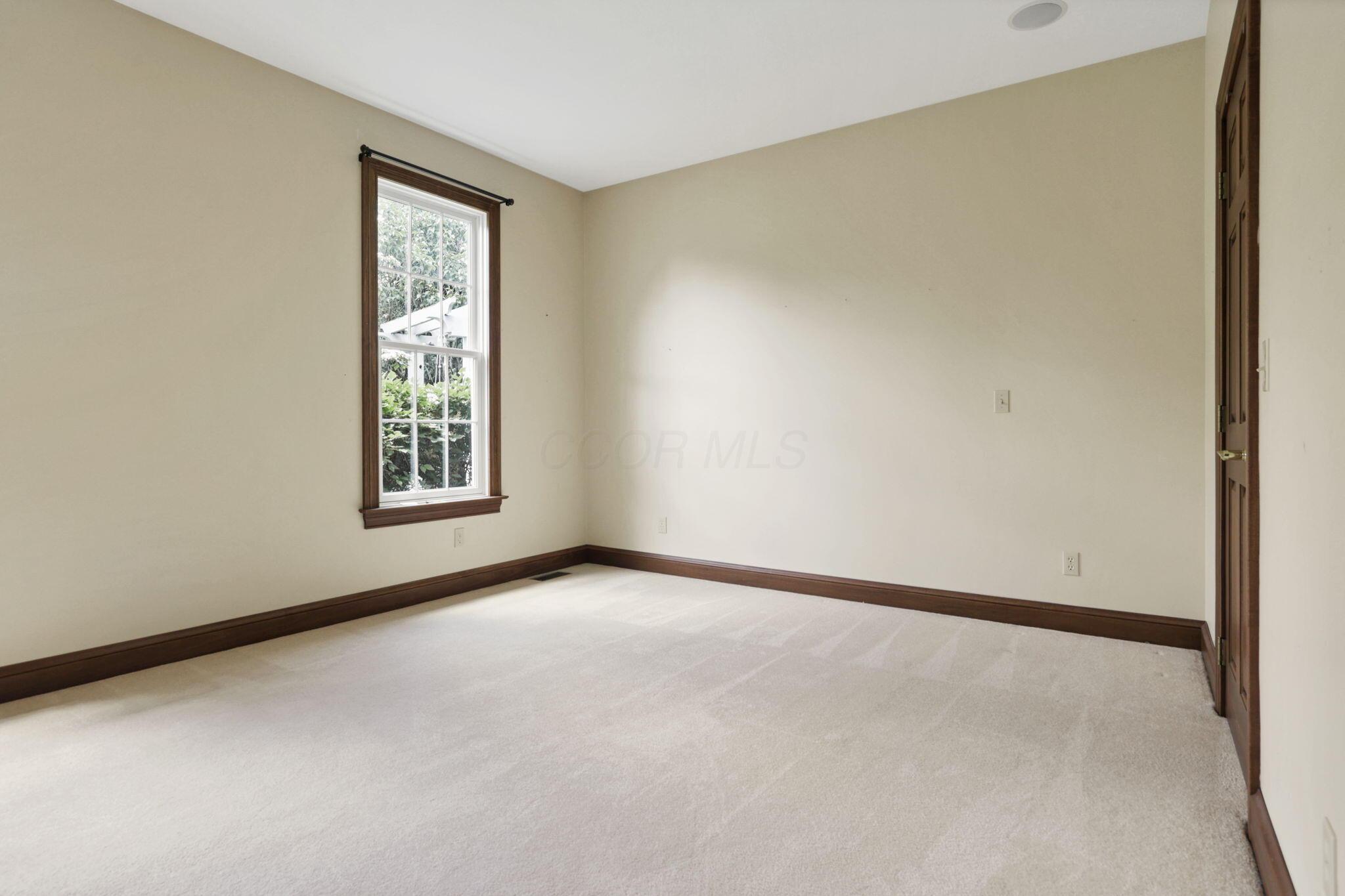 1200 Willow Road Springfield, OH 45502 - Photo 30 of 65 50-web-or-mls-0N4A0558