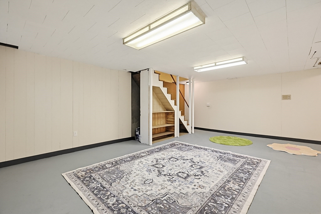 21 Daggett Road Attleboro, MA 02703 - Photo 29 of 39