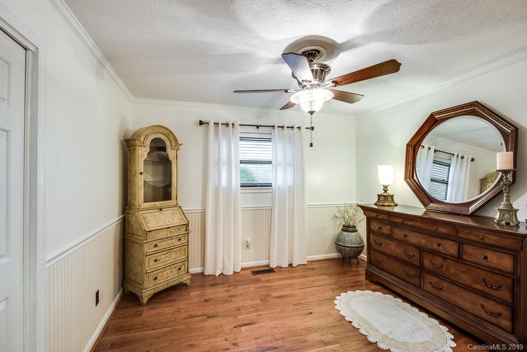 7251 Rhodhiss Road Connelly Springs, NC 28612 - Photo 20 of 36 Gallery Image 20