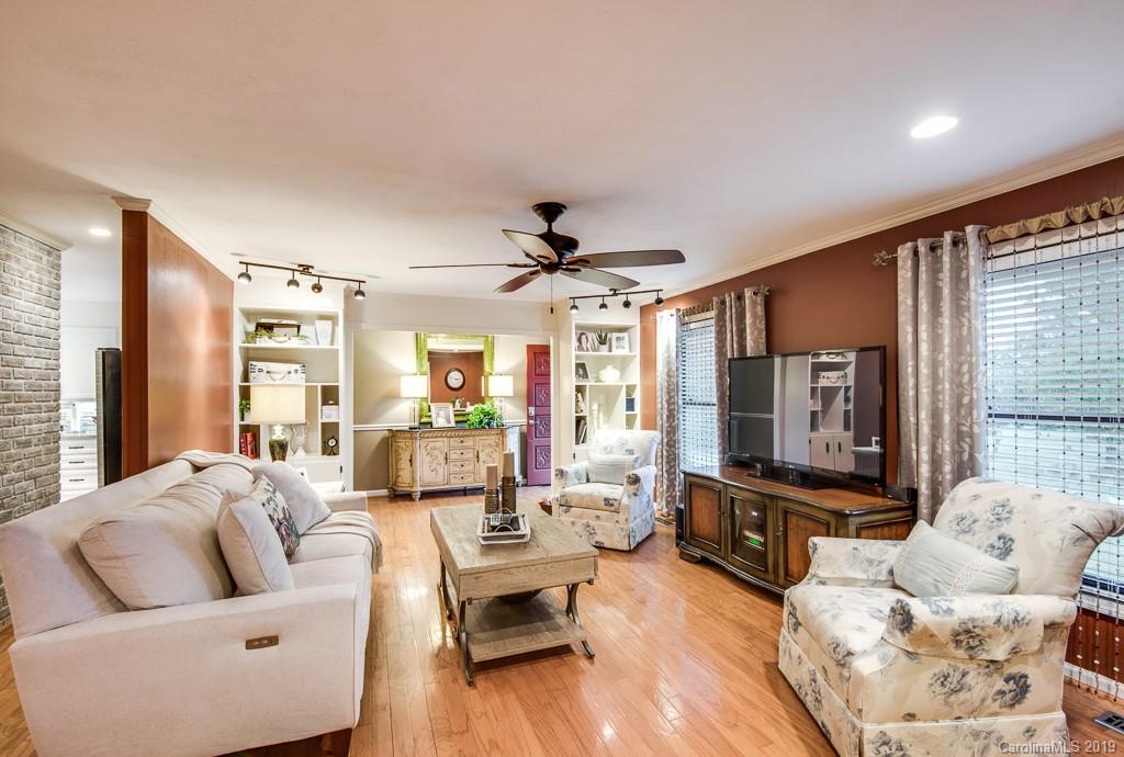 7251 Rhodhiss Road Connelly Springs, NC 28612 - Photo 7 of 36 Gallery Image 7