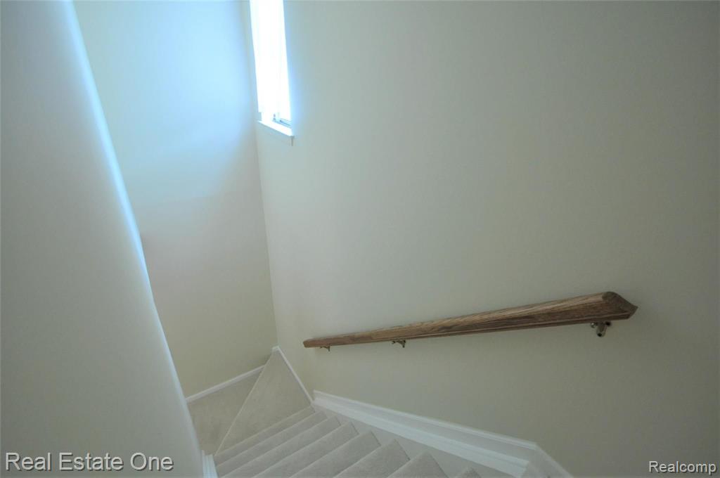 376 Willow Grove Lane, Unit 33 Rochester Hills, MI 48307 - Photo 26 of 44